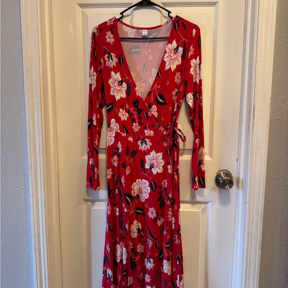 Old Navy Red Floral Long Sleeve Dress